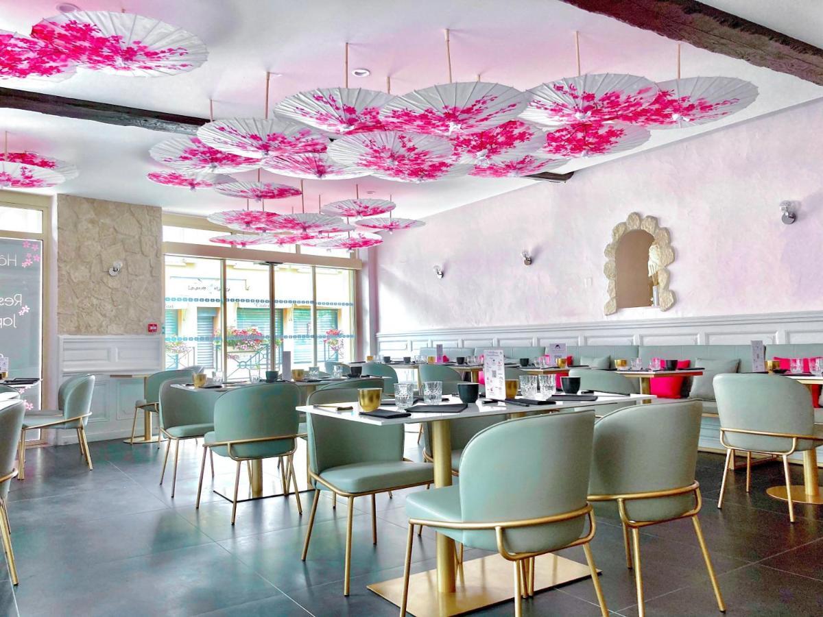 Le Sakura Hotel Morestel Eksteriør billede